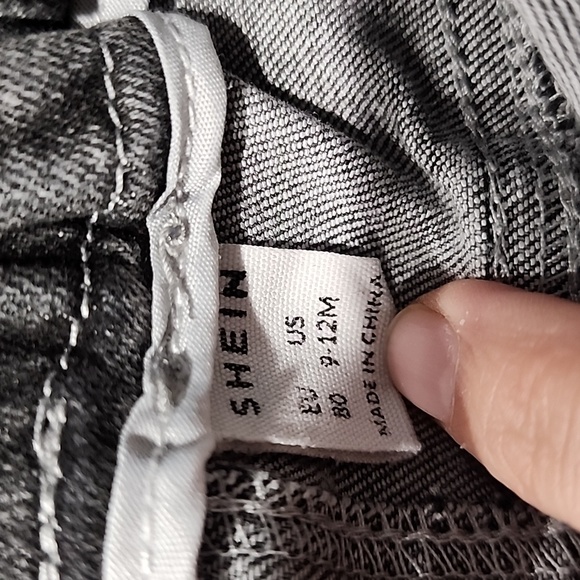 Shein jeans - Picture 7 of 8
